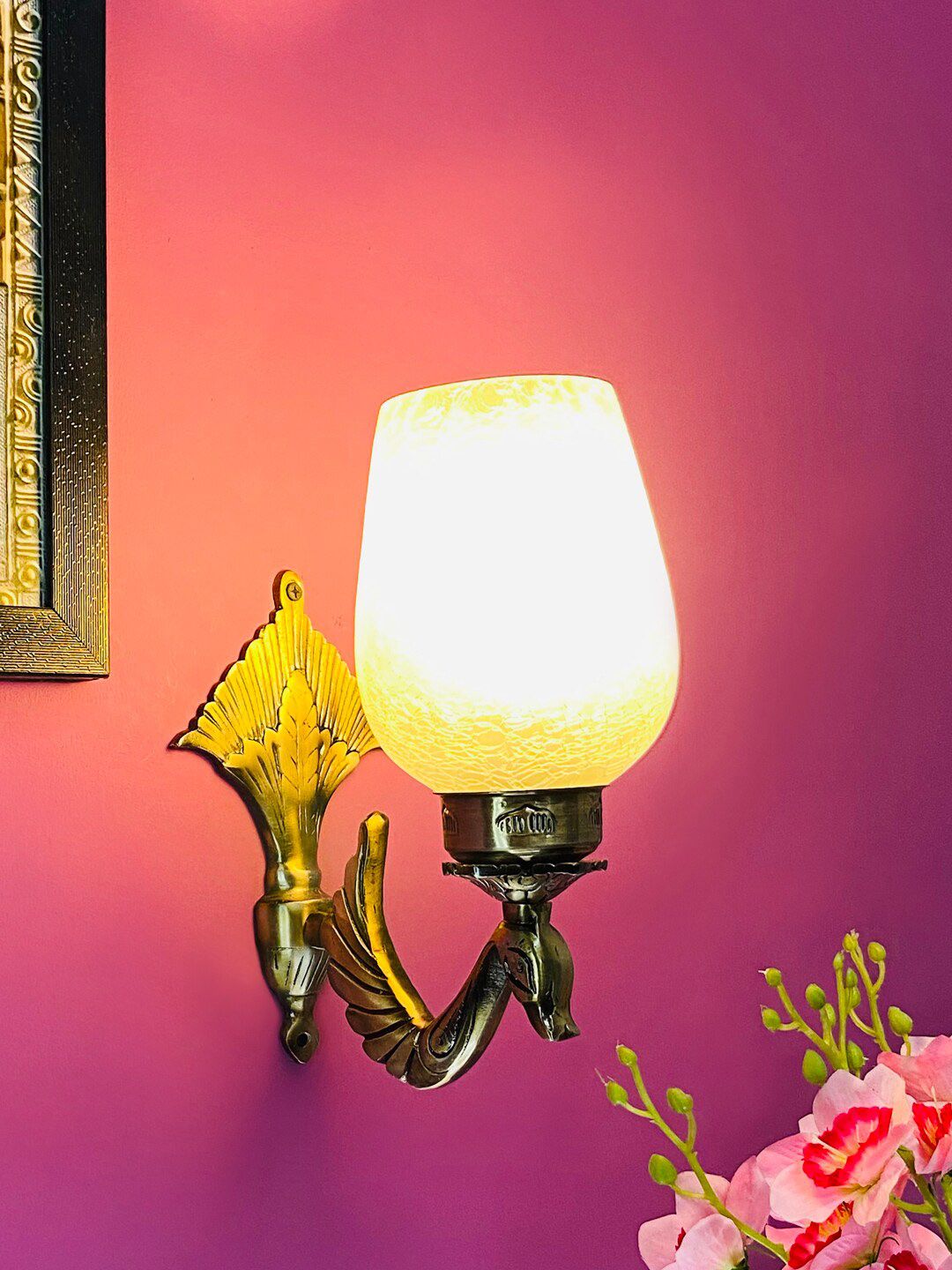 foziq White & Yellow Textured Glass Wall Lamp-picture-21