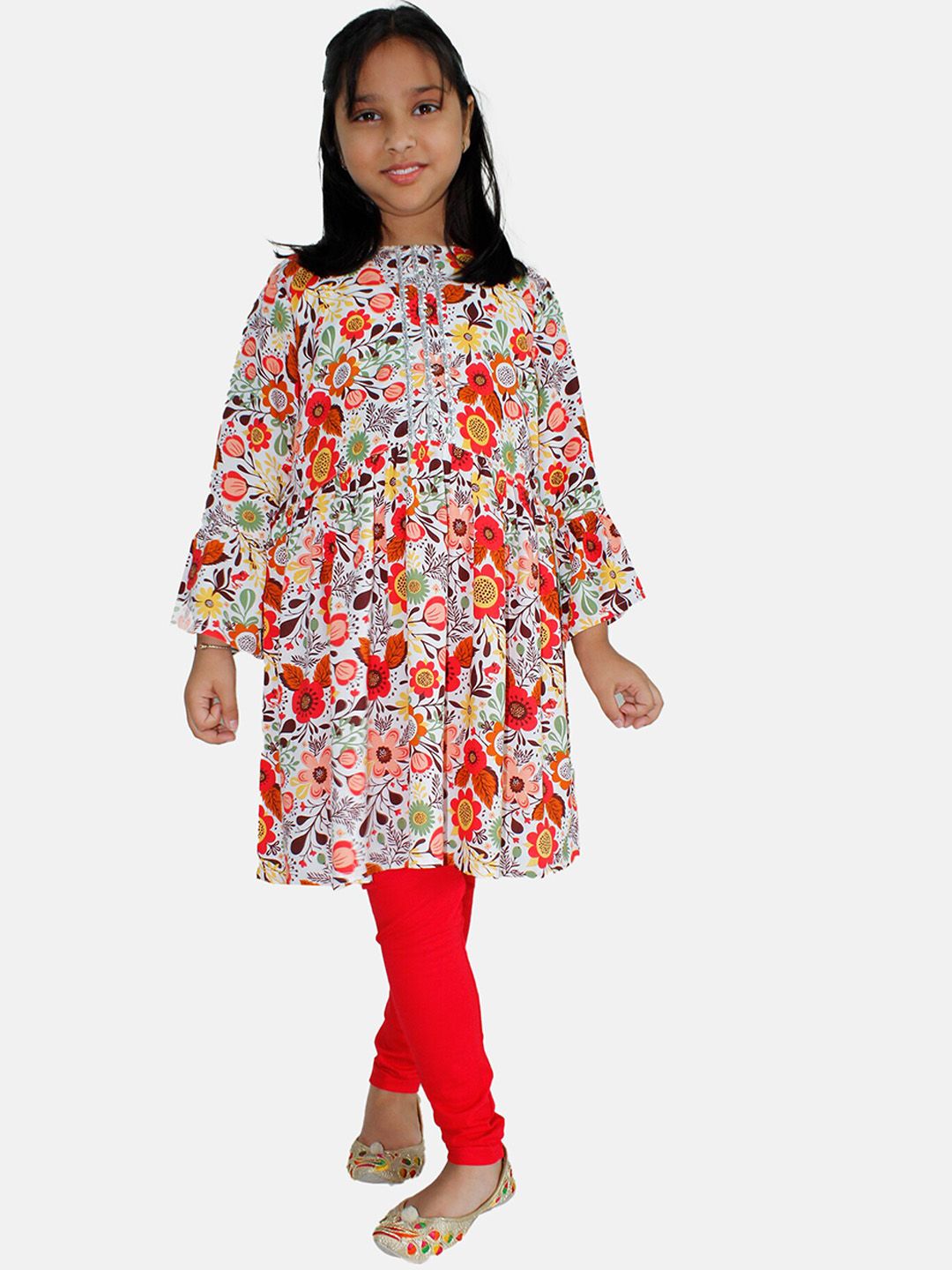 KiddoPanti Girls Round Neck Floral Printed Flared Sleeve Hem A-Line Kurta & Leggings-image-3