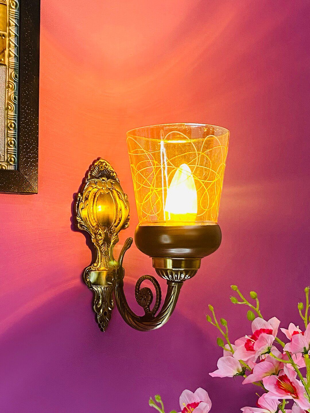 foziq Yellow & White Printed Glass Wall Lamp-image-17