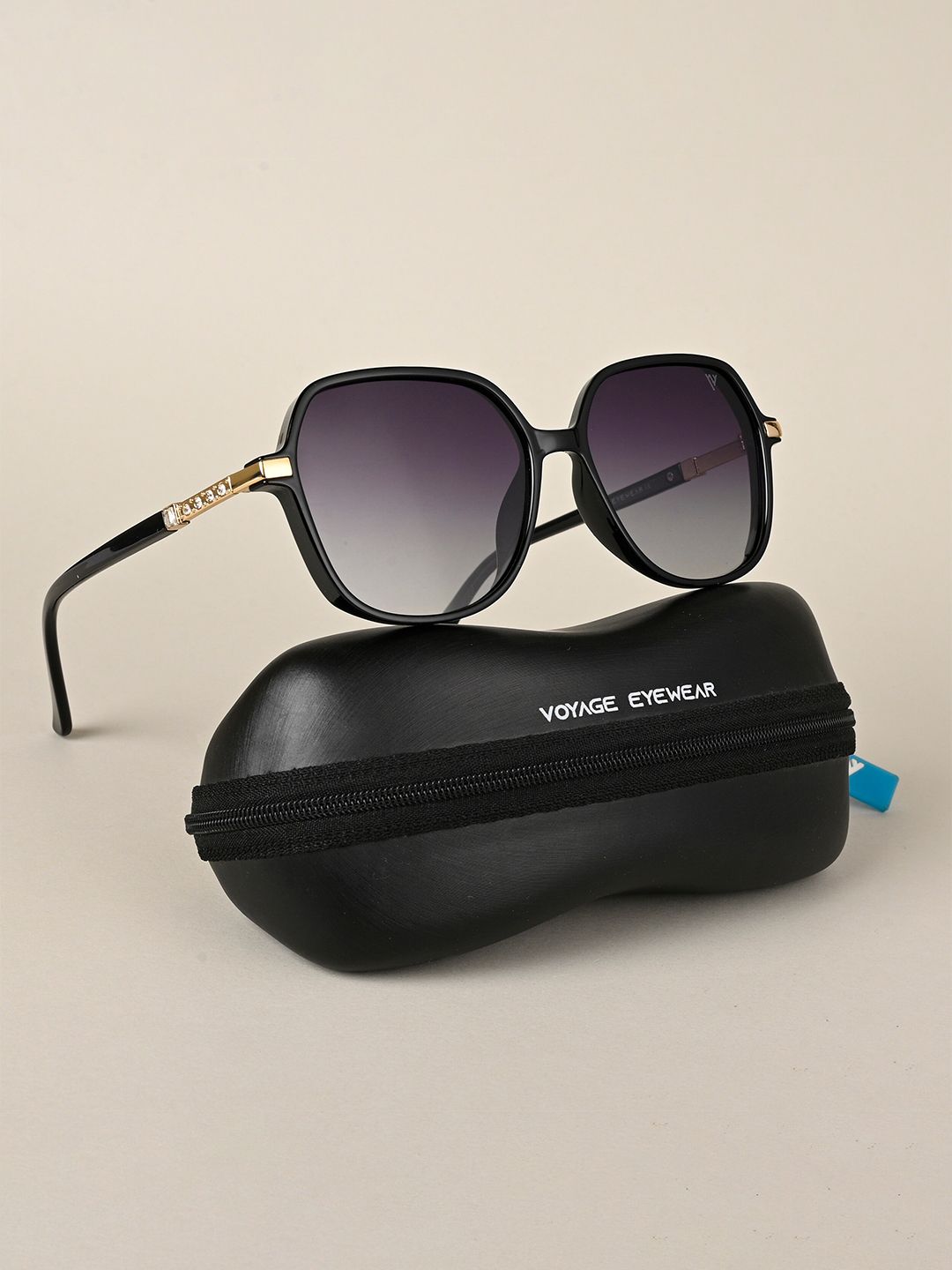 Voyage UV Protected Black Square Unisex Sunglasses