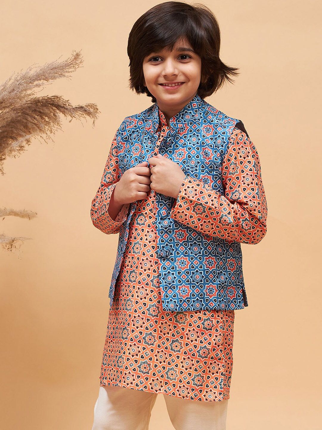 VASTRAMAY Boys Printed Nehru Jacket-picture-49