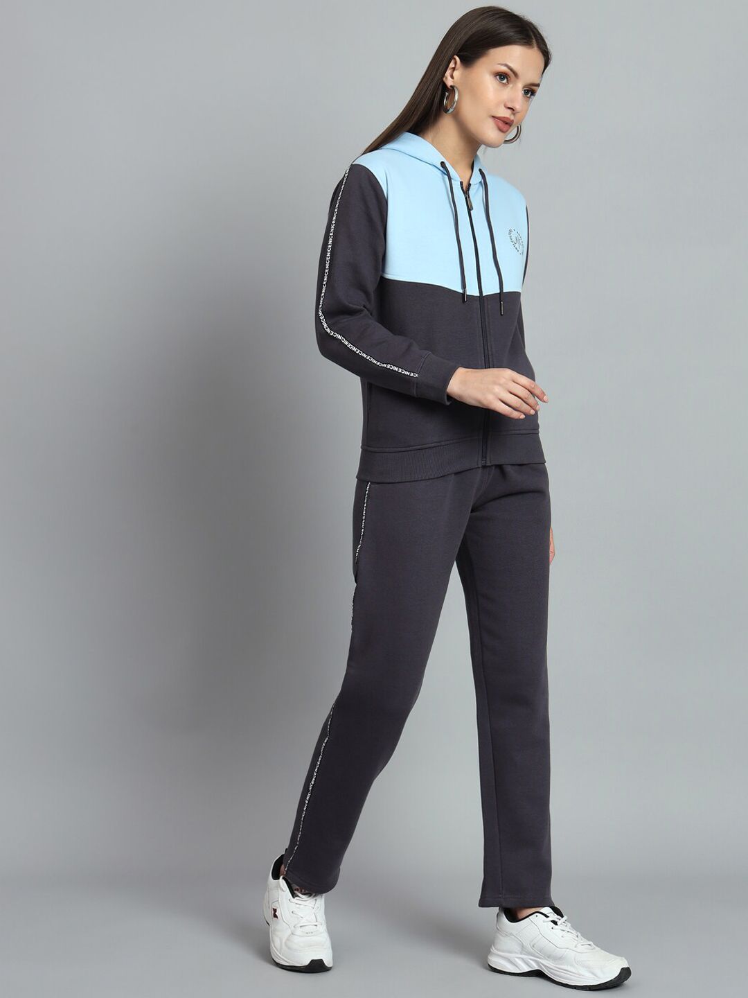 Solid Fleece Regular Fit Women's Tracksuit