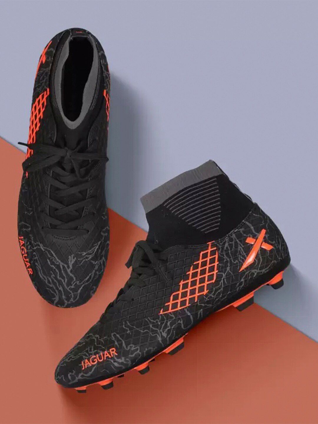 VECTOR X Unisex Printed Football Shoes-image-15