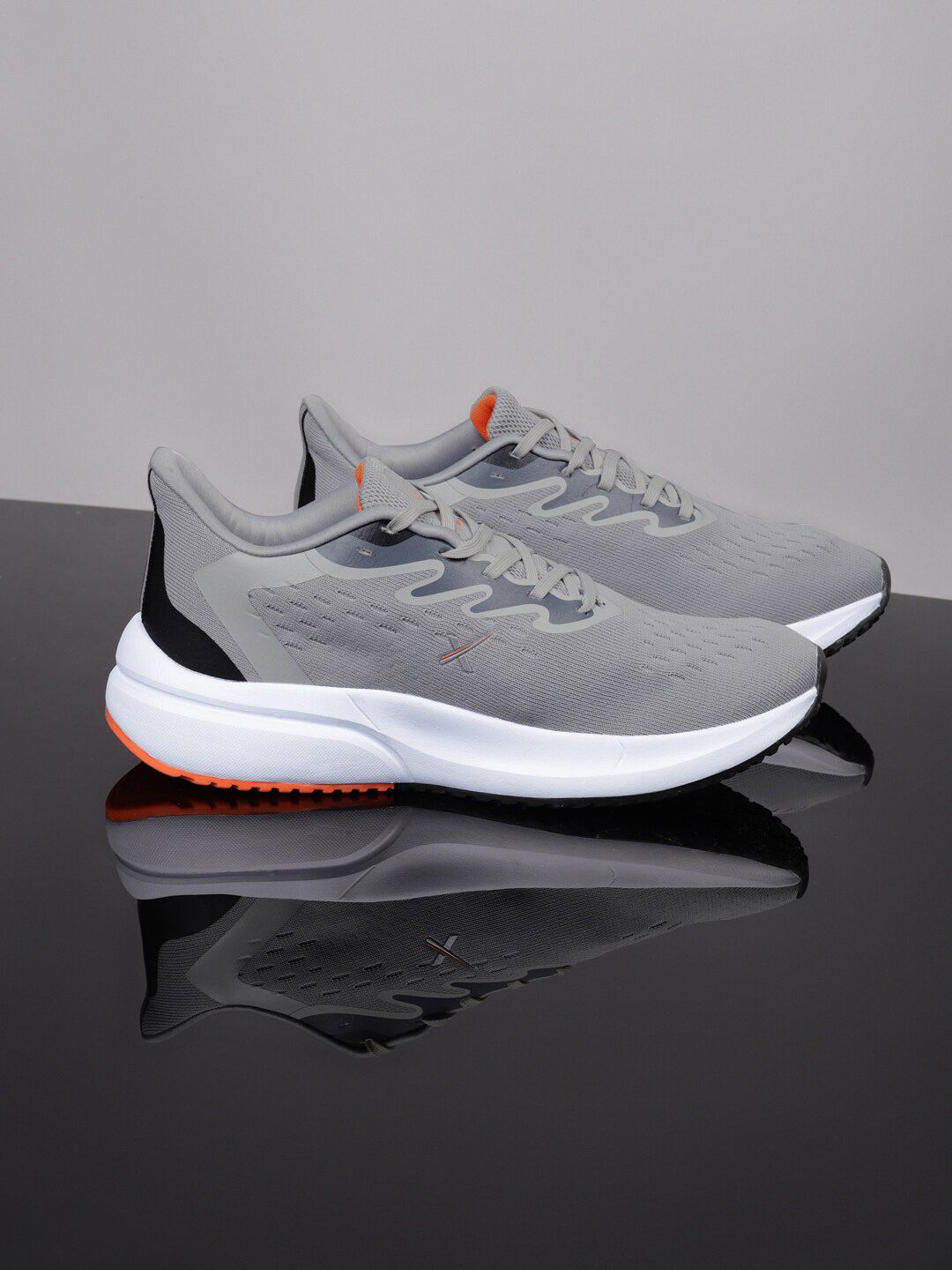 HRX by Hrithik Roshan Men Grey Zoom Mesh Running Shoes