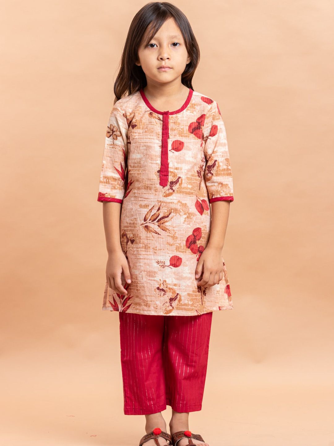 Sangria Girls Floral Printed Pure Cotton Straight Kurta With Trousers-picture-38