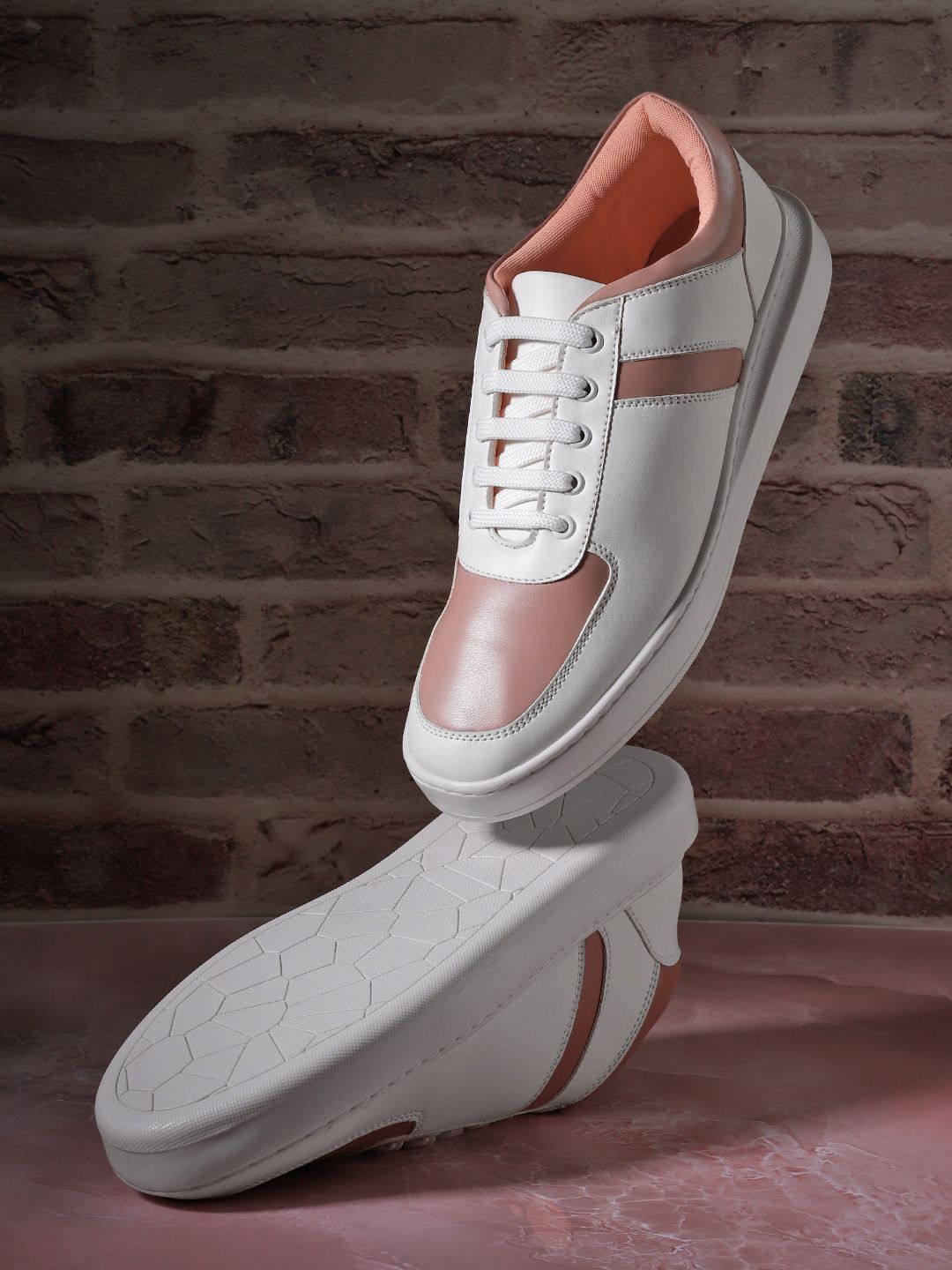 Roadster Women Round Toe Colourblocked Sneakers-picture-37