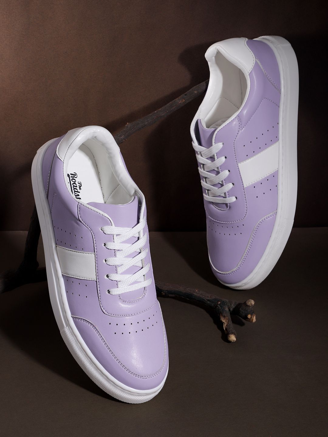 Roadster Women Round Toe Perforated Sneakers-picture-18