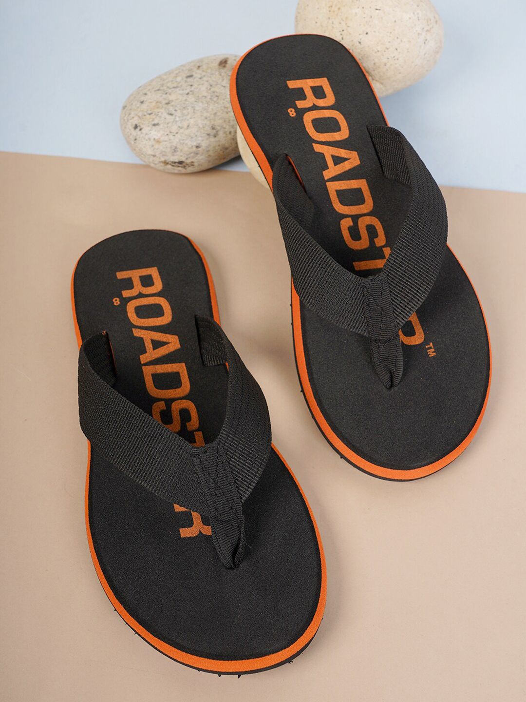 weinbrenner flip flops