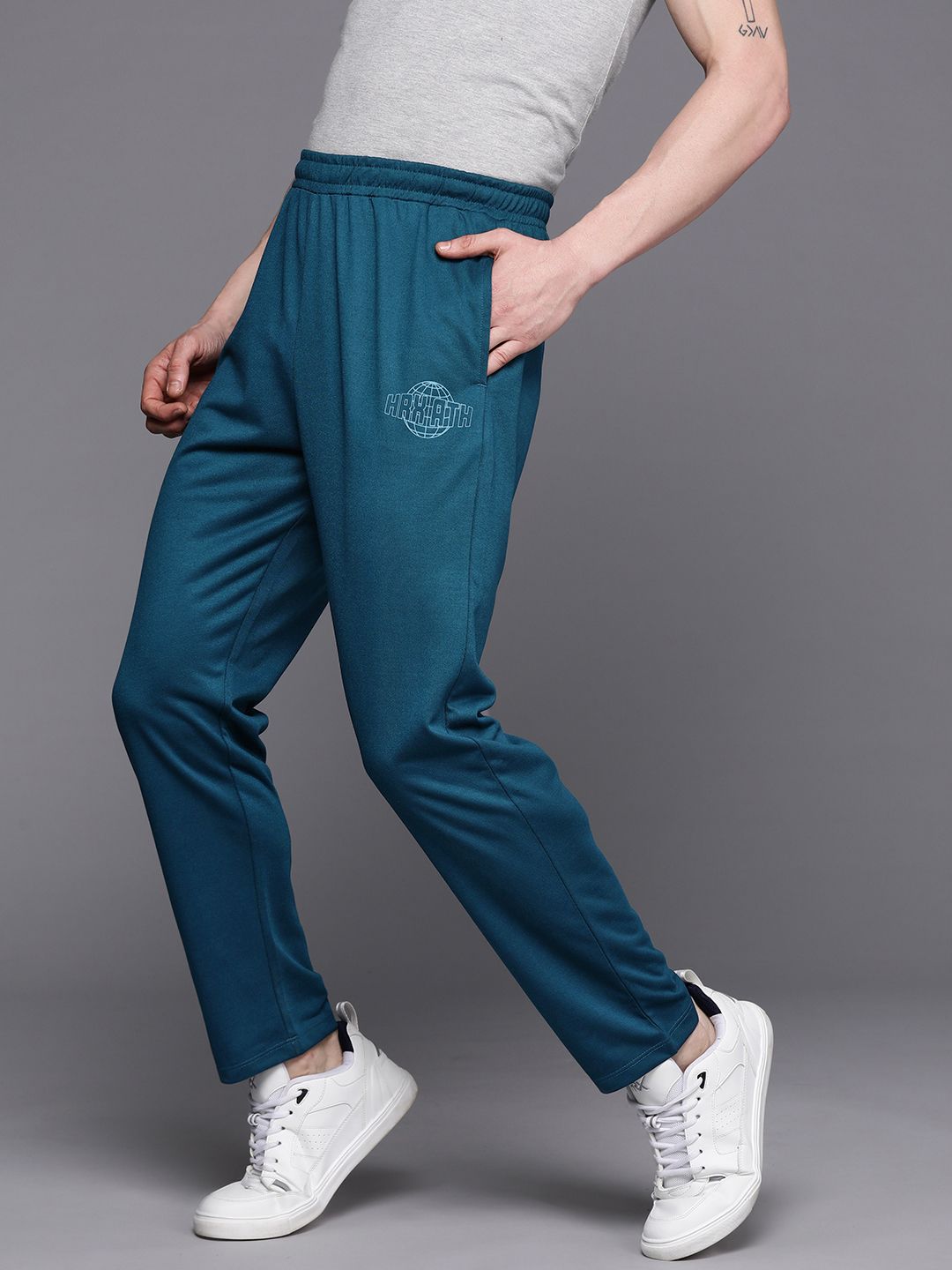 HRX by Hrithik Roshan Men Regular Fit Lifestyle Track Pants