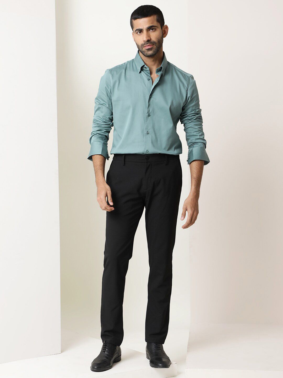 Rare Rabbit Men Oxob Pastel Green Full Sleeve Collared Neck Button Closure Regular Fit Plain Shirt main image 0