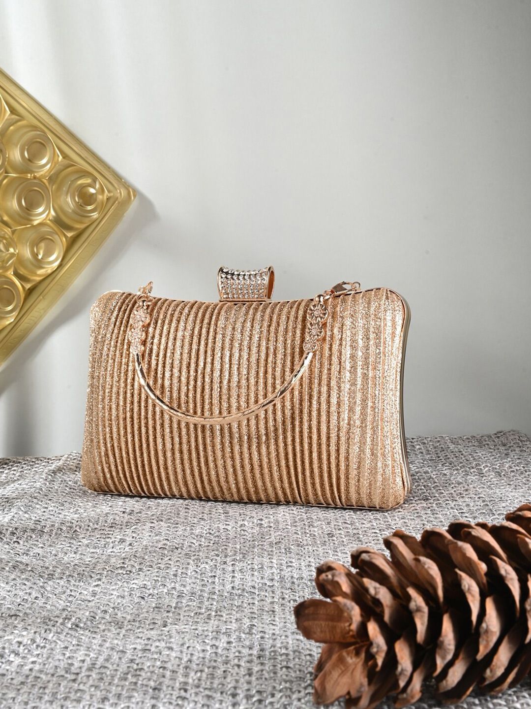 Toobacraft Embellished Box Clutch-picture-43