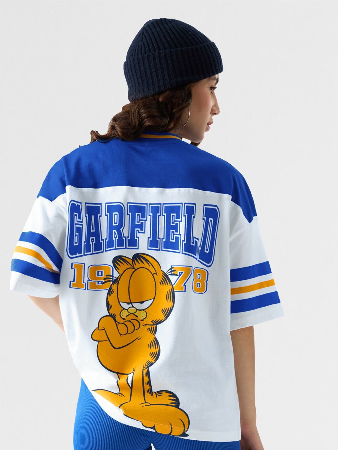 The Souled Store Garfield Printed V-Neck Cotton Oversized Fit T-Shirt