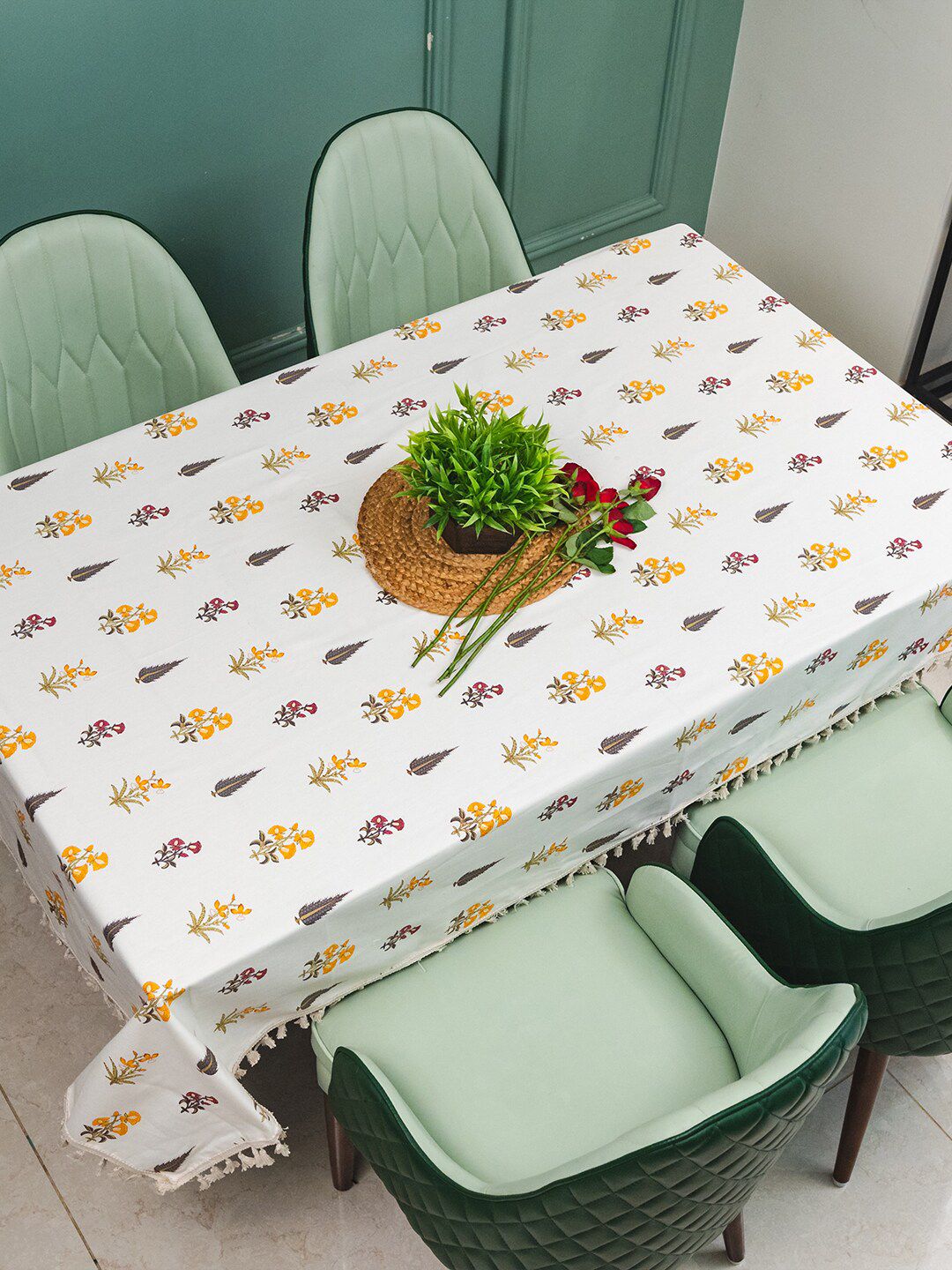 URBAN SPACE White & Yellow Printed Pure Cotton 4-Seater Table Cover-picture-10