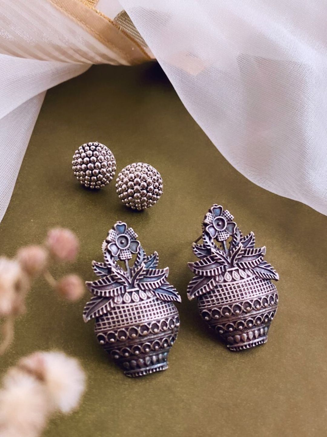 ATIBELLE Set Of 2 Silver Plated Earrings