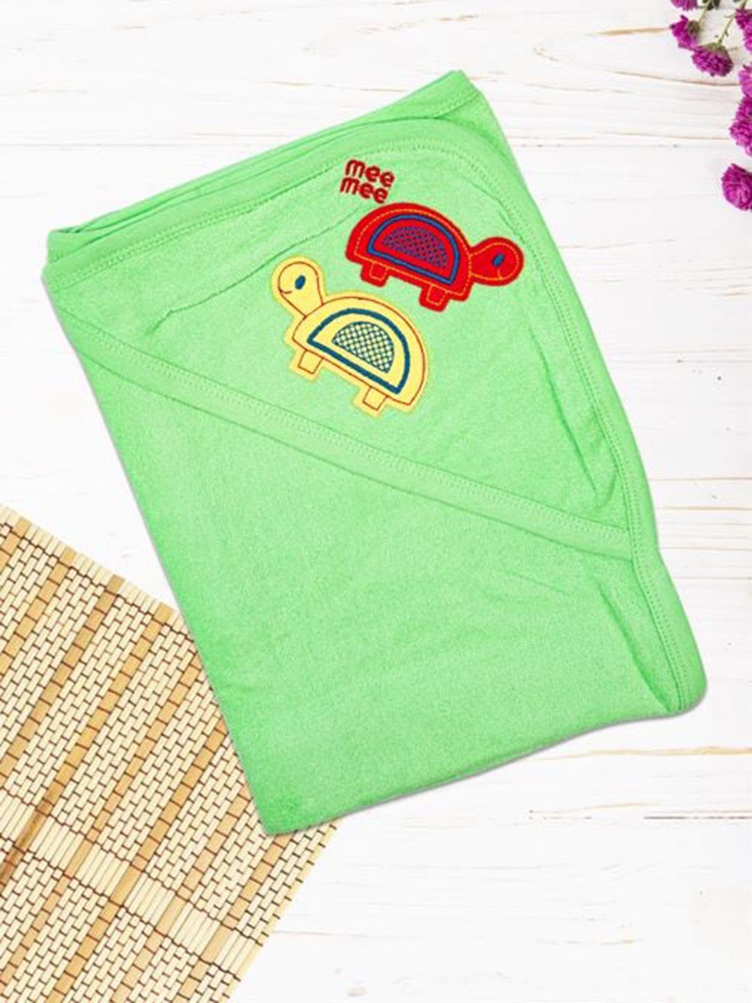 MeeMee Unisex Kids Green 200 GSM Bamboo Cotton Bath Towel
