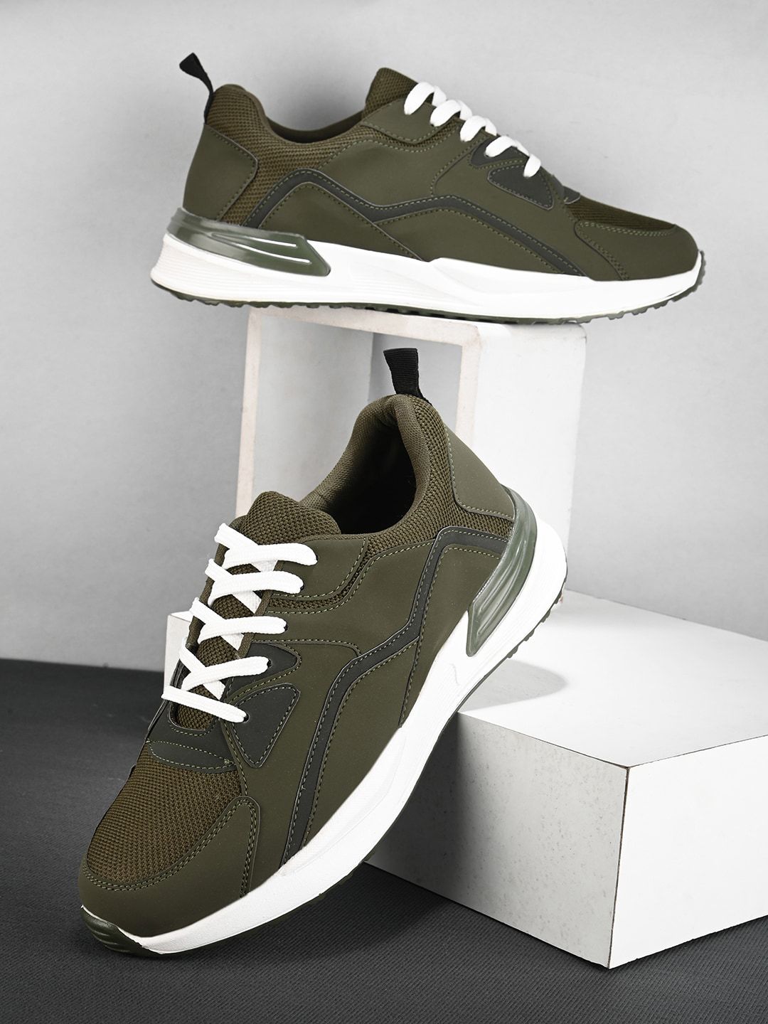 The Roadster Lifestyle Co. Men Olive Green & White Comfort Insole Sneakers