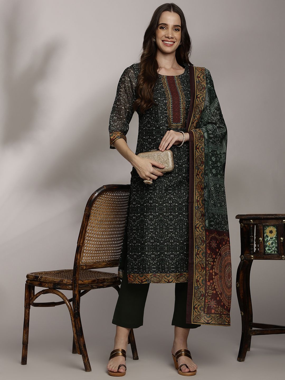 Anouk Women Floral Printed Pure Cotton Kurta with Trousers & Dupatta