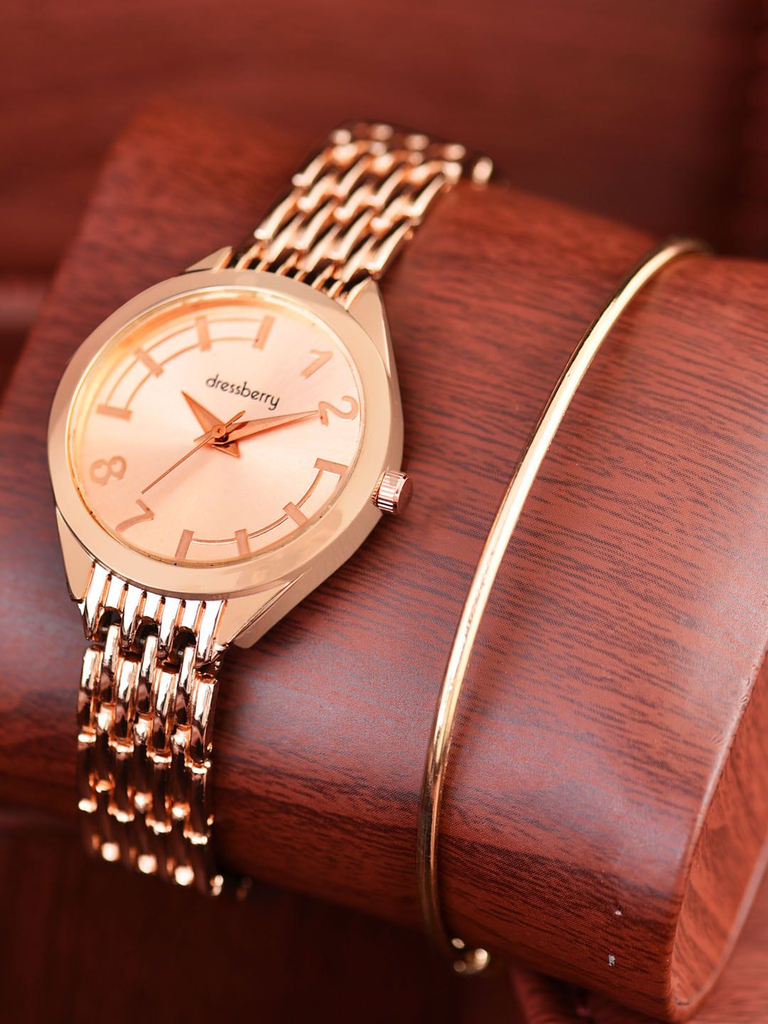 Dressberry rose deals gold watches