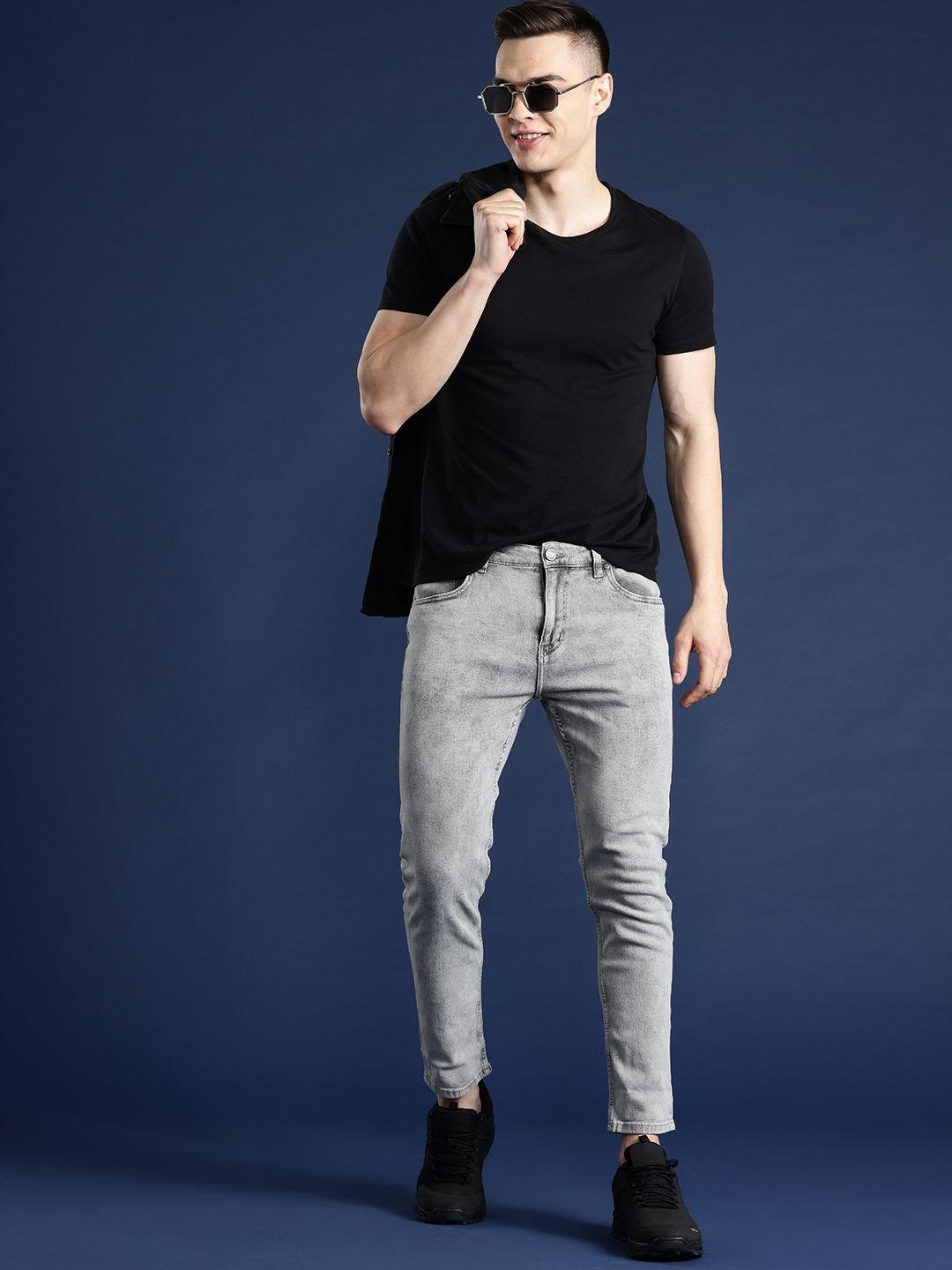 Mast & Harbour Men Slim Tapered Fit Fit Light Fade Stretchable Jeans