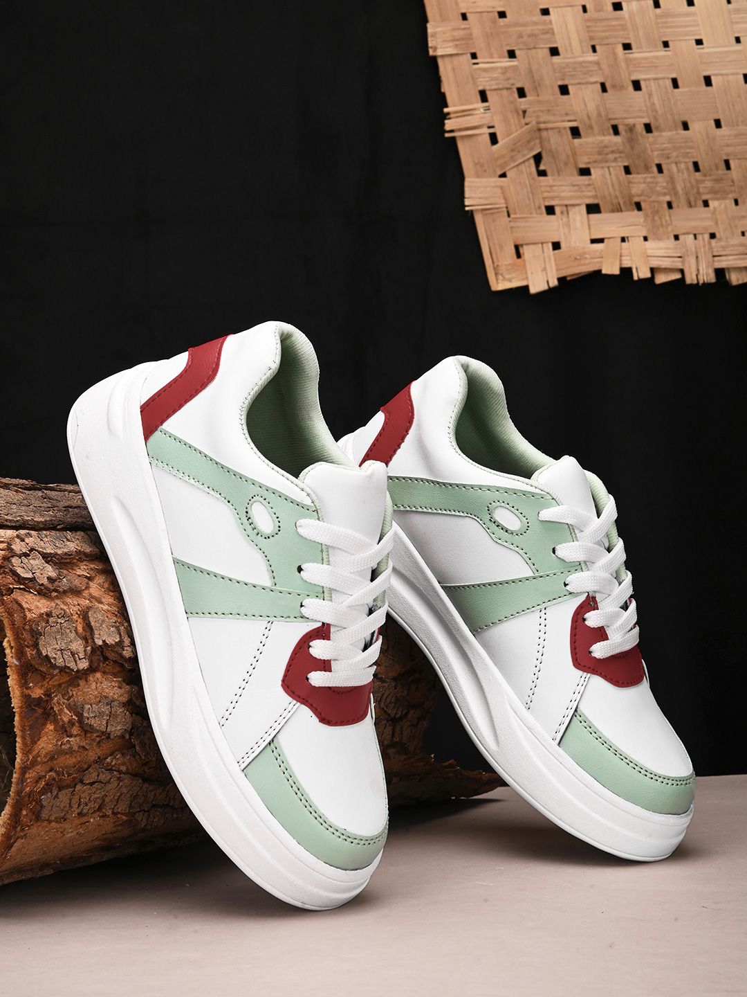 The Roadster Lifestyle Co. Women White & Sea Green Lightweight Comfort Insole Sneakers-picture-42