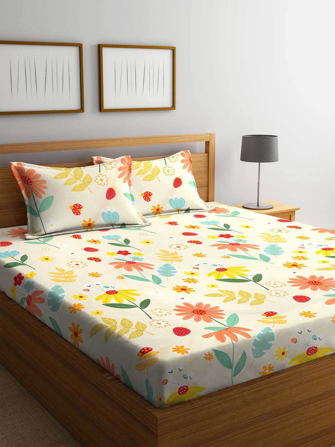 KLOTTHE White & Yellow Printed 300 TC Double King Fitted Bedsheet With 2 Pillow Covers-image-28