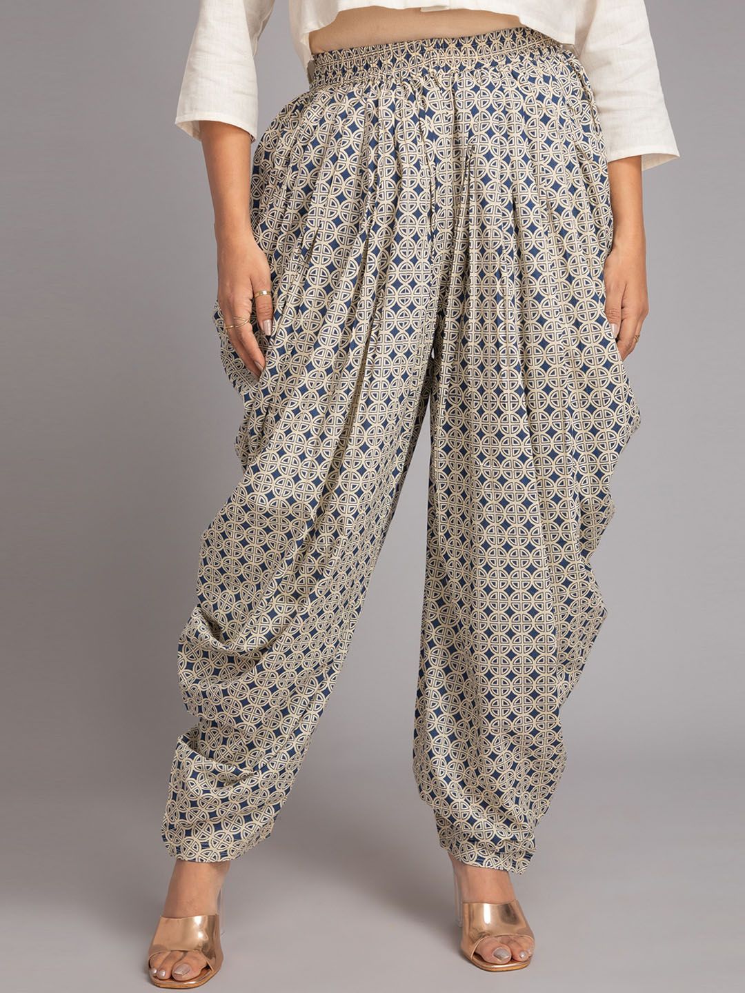 SUTI Women Geometric Printed Pure Cotton Dhoti Patiyala-picture-15