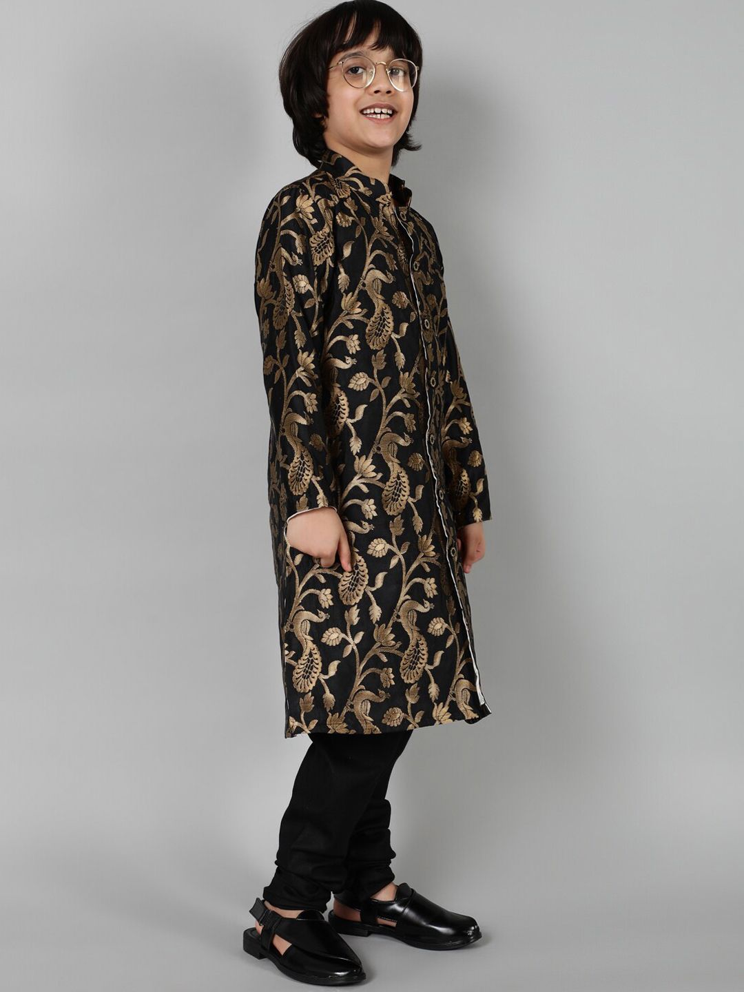 Aks Kids Boys Self Design Mandarin Collar Sherwani Set-picture-52
