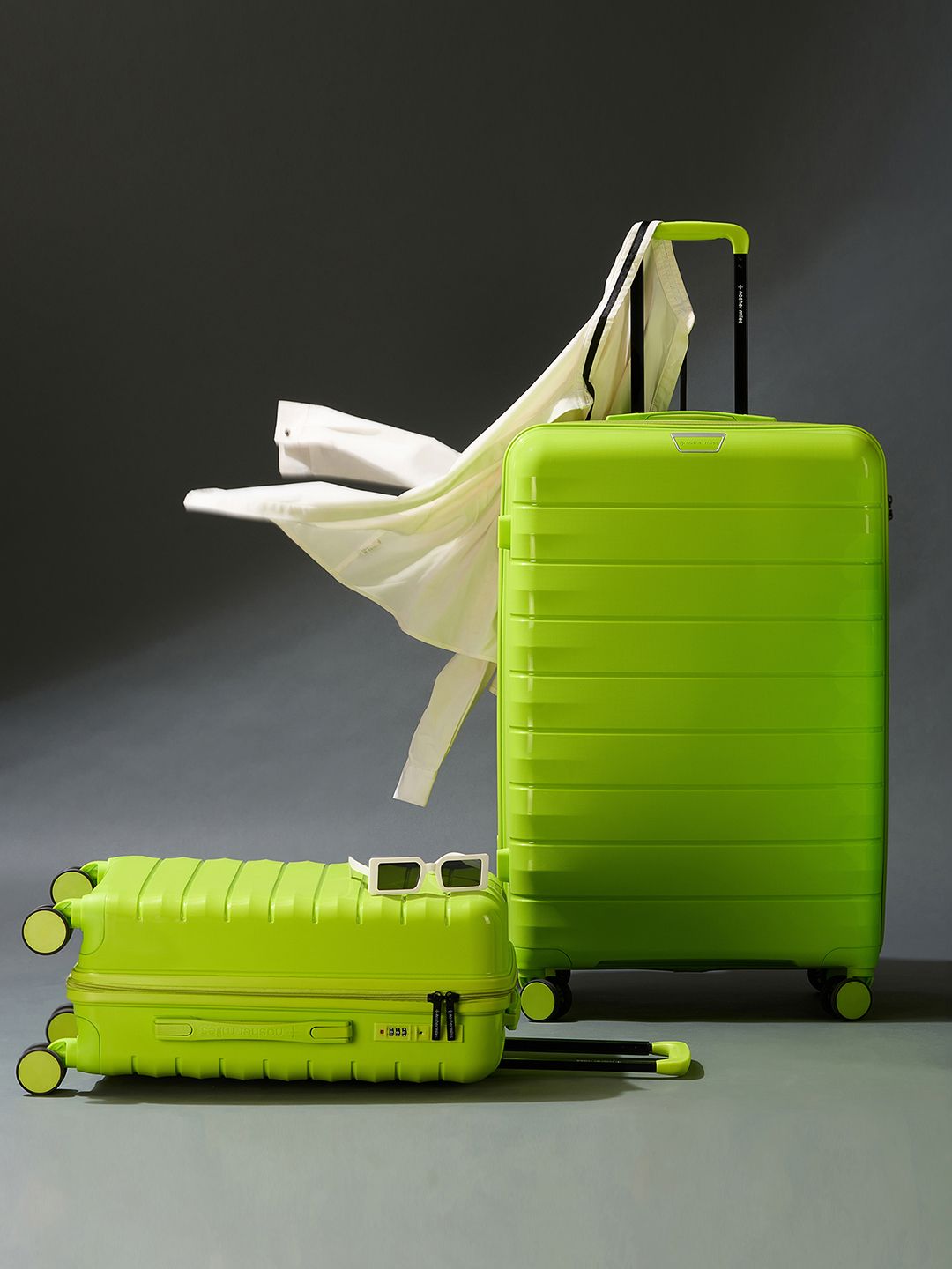 Nasher Miles Vienna Set Of 2 Water Resistance Hard-Sided Trolley Suitcase-image-17