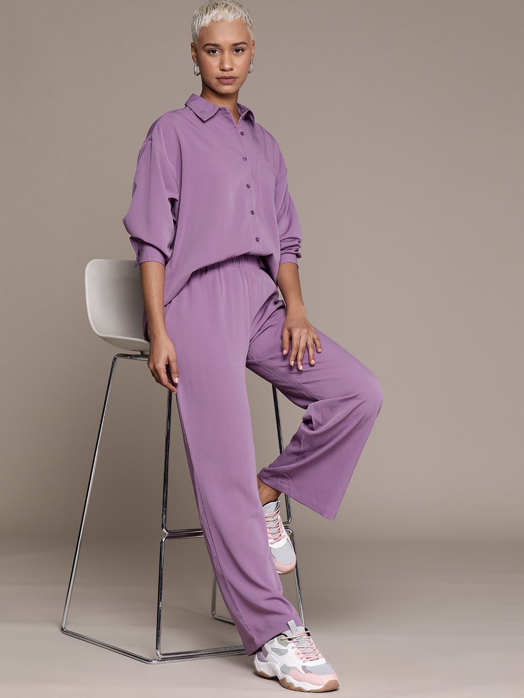 The Roadster Lifestyle Co. Women Drop Shoulder Sleeves Co-Ords
