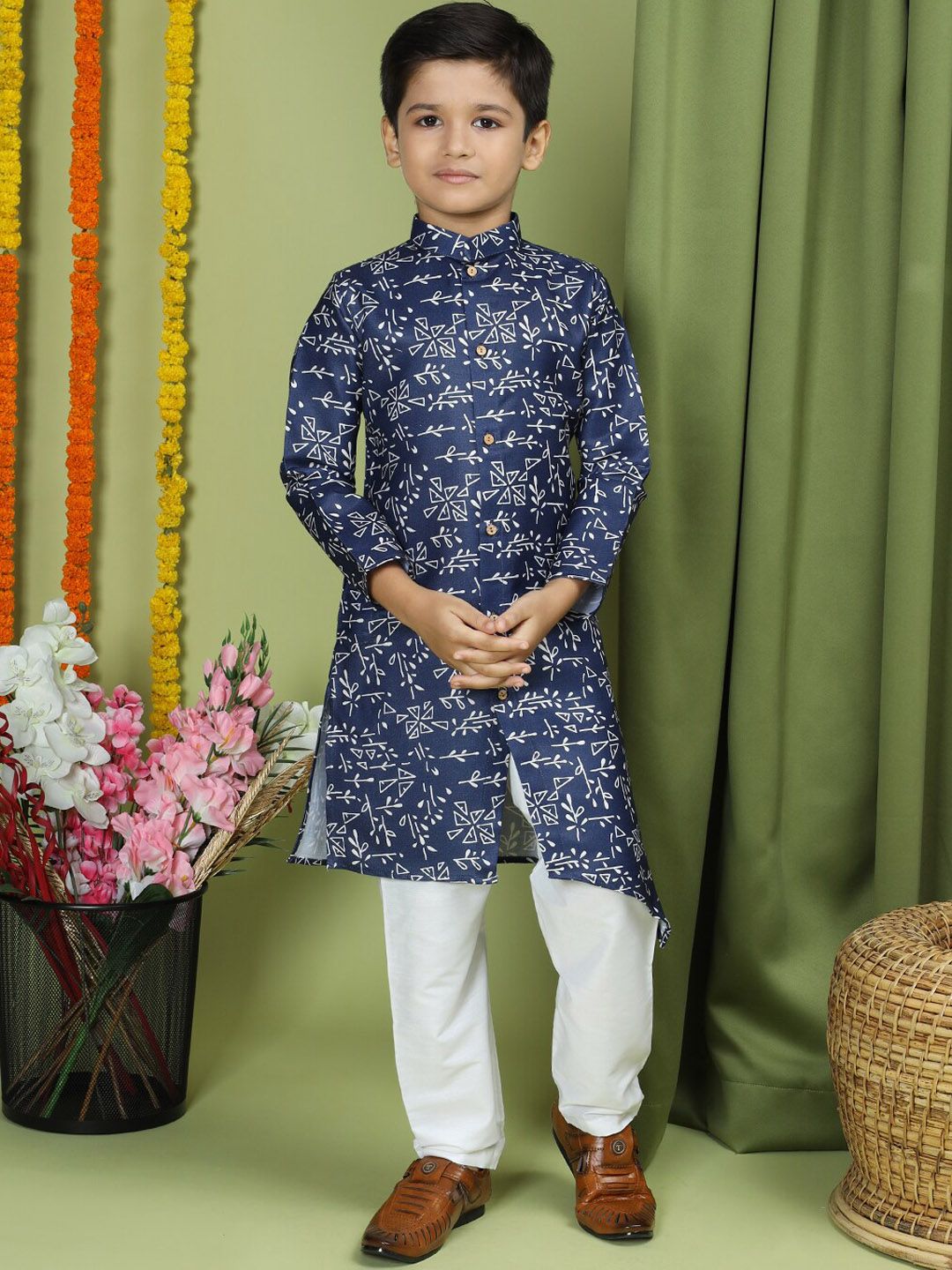 TABARD Boys Ethnic Motifs Printed Pure Cotton Kurta With Pyjamas