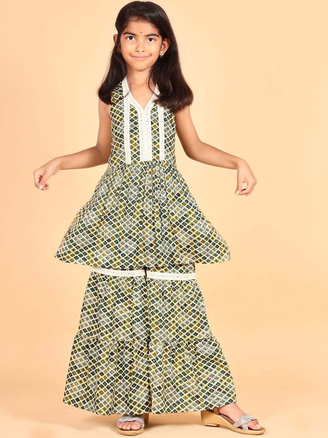 misbis Girls Ethnic Motifs Printed V-Neck Pleated A-Line Kurta with Sharara-picture-24