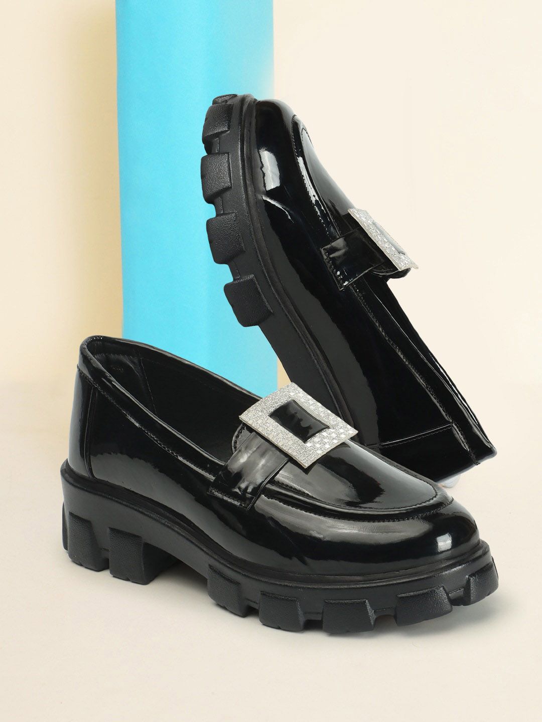 Colo Women Embellished Comfort Insole Basics Loafers-picture-24