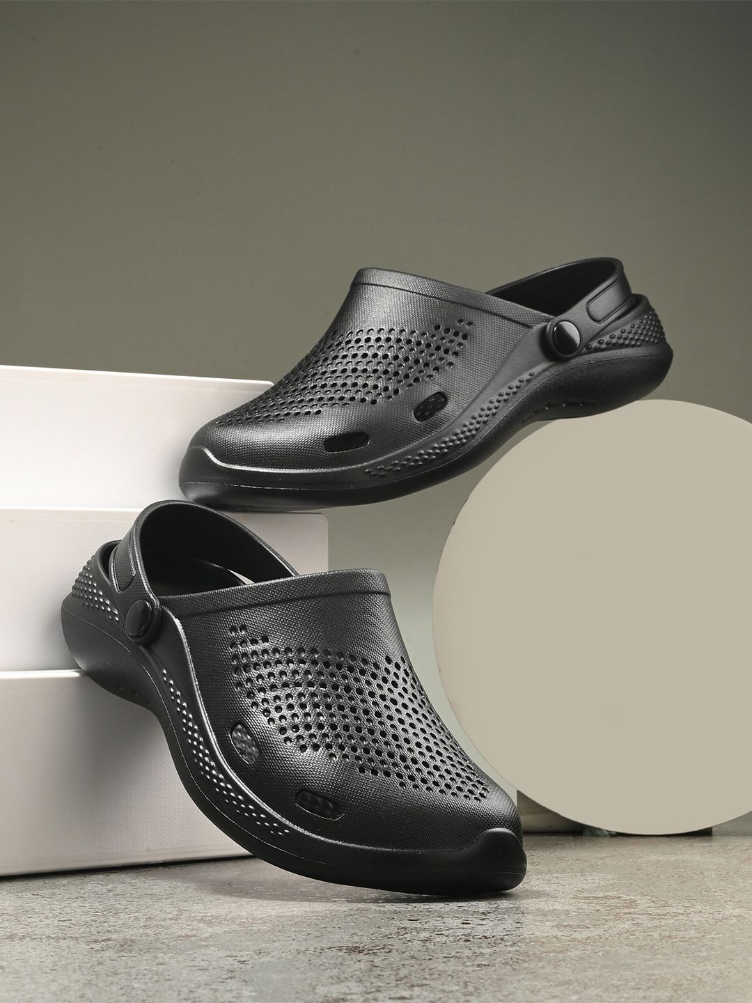 AfroJack Men Croslite Clogs-picture-21