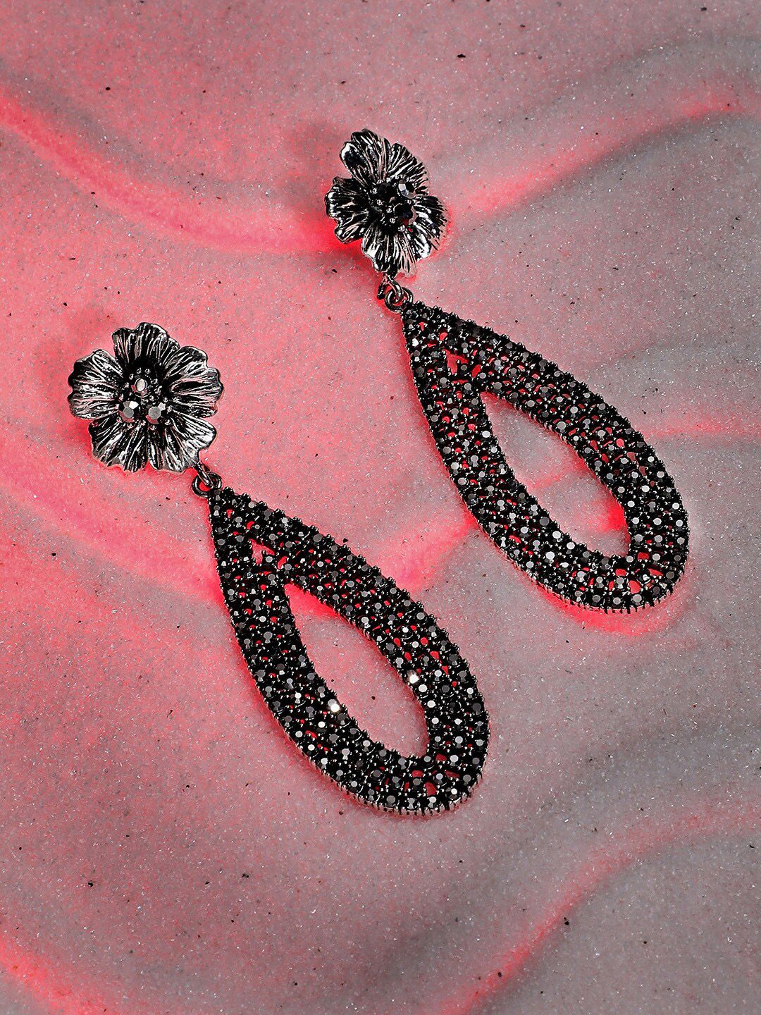 SOHI Silver-Plated Teardrop-Shaped Drop Earrings-image-1