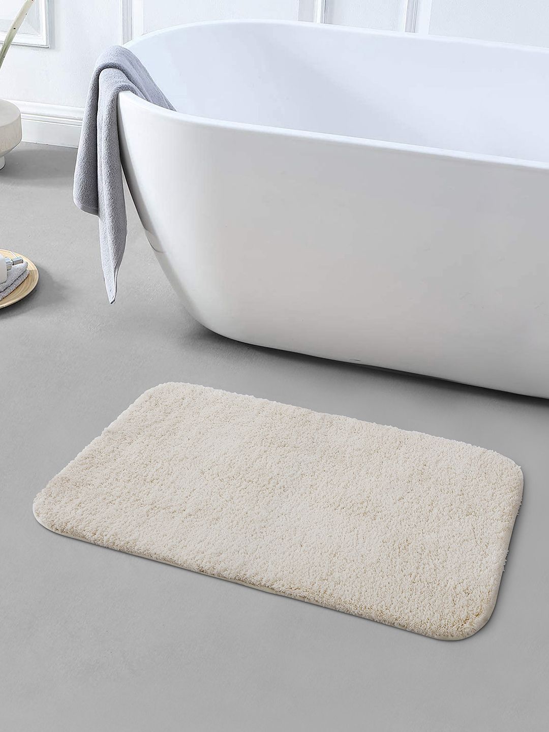 OBSESSIONS Cream-Colored 2300 GSM Anti-Skid Bath Rug