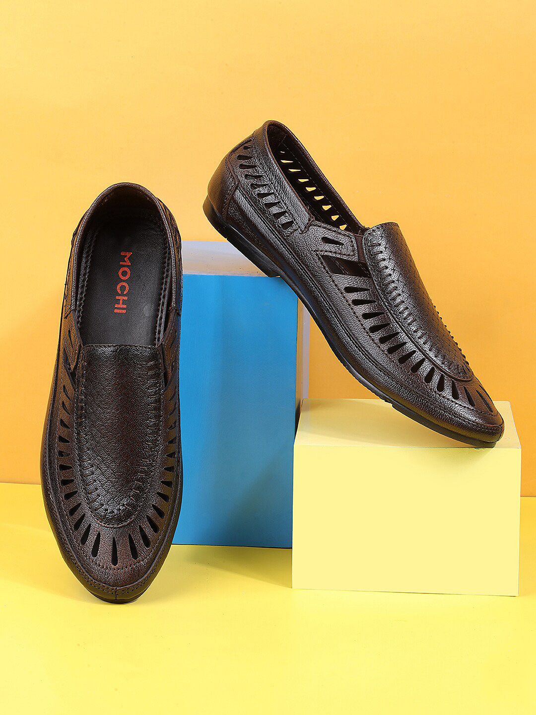 Mochi Men Textured Leather Shoe-Style Sandals-image-36