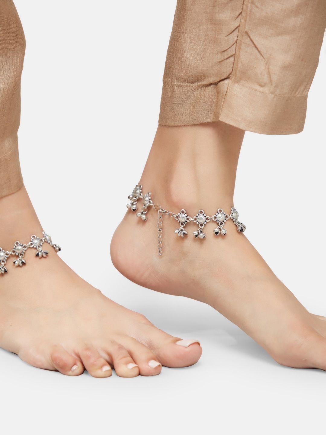 ATIBELLE Set Of 2 Silver-Plated & Floral Shaped Ghunghroo Studded Anklets