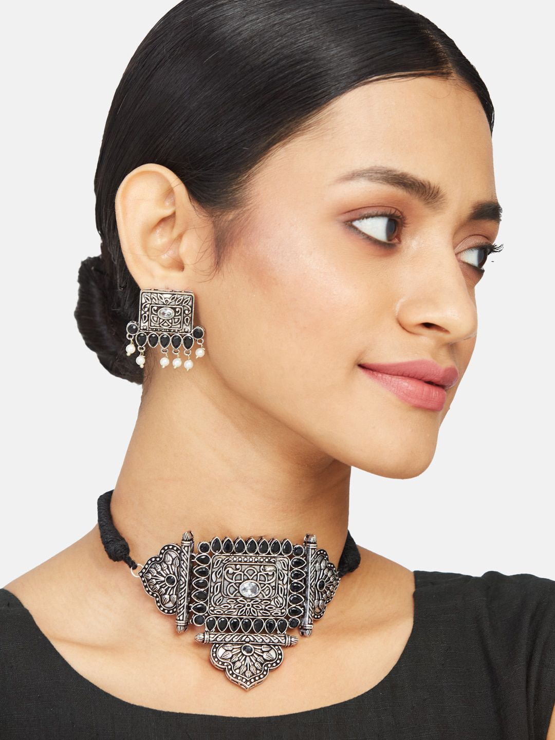 ATIBELLE Silver-Plated German Silver Stones-Studded & Beaded Jewellery Set