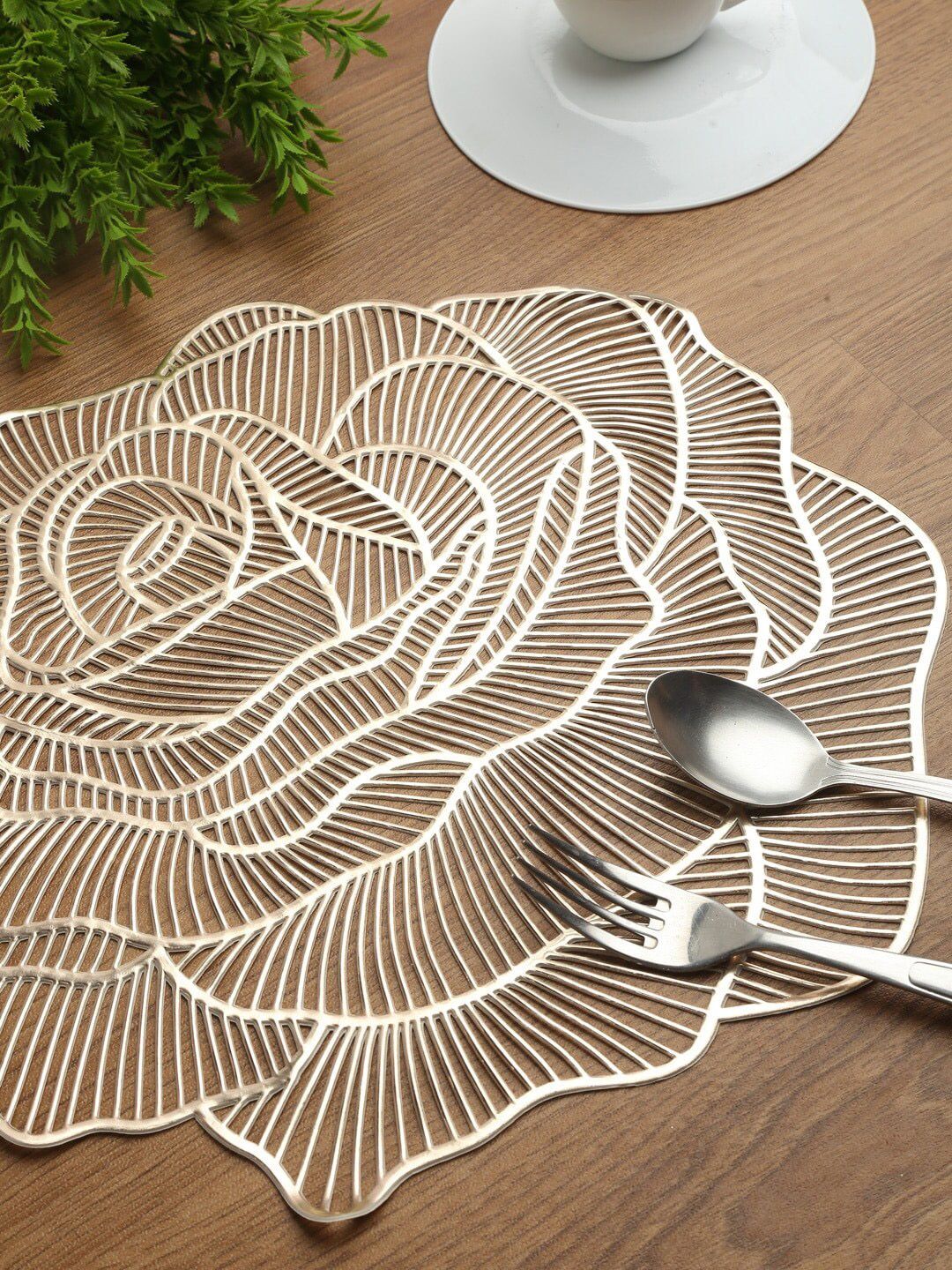 Dakshya Industries Gold Toned 6 Pieces Floral Geometric Table Placemats-picture-24