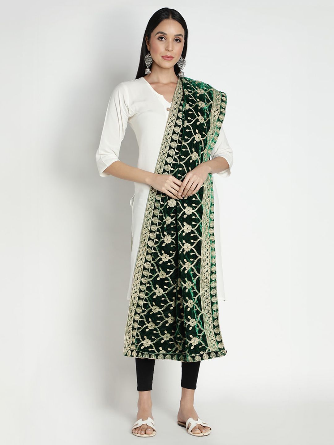 Moda Chales Embroidered Velvet Dupatta-picture-38