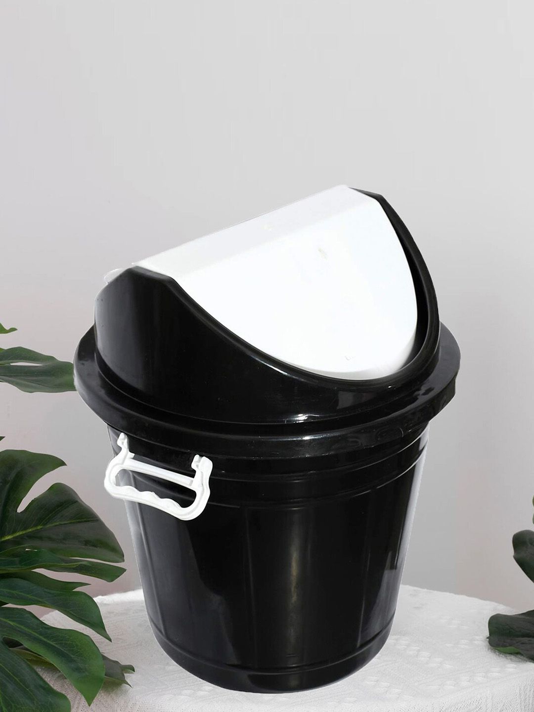 Kuber Industries Black & White Swing Dustbins 30 L