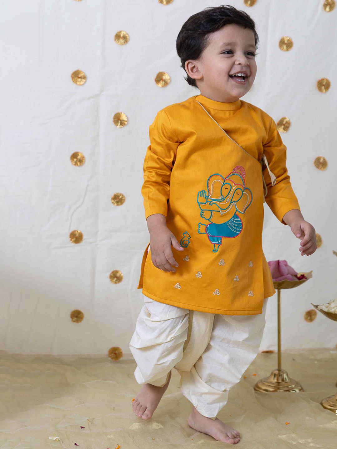 Tiber Taber Boys Ethnic Motifs Embroidered Thread Work Pure Cotton Kurta With Dhoti Pants-picture-15