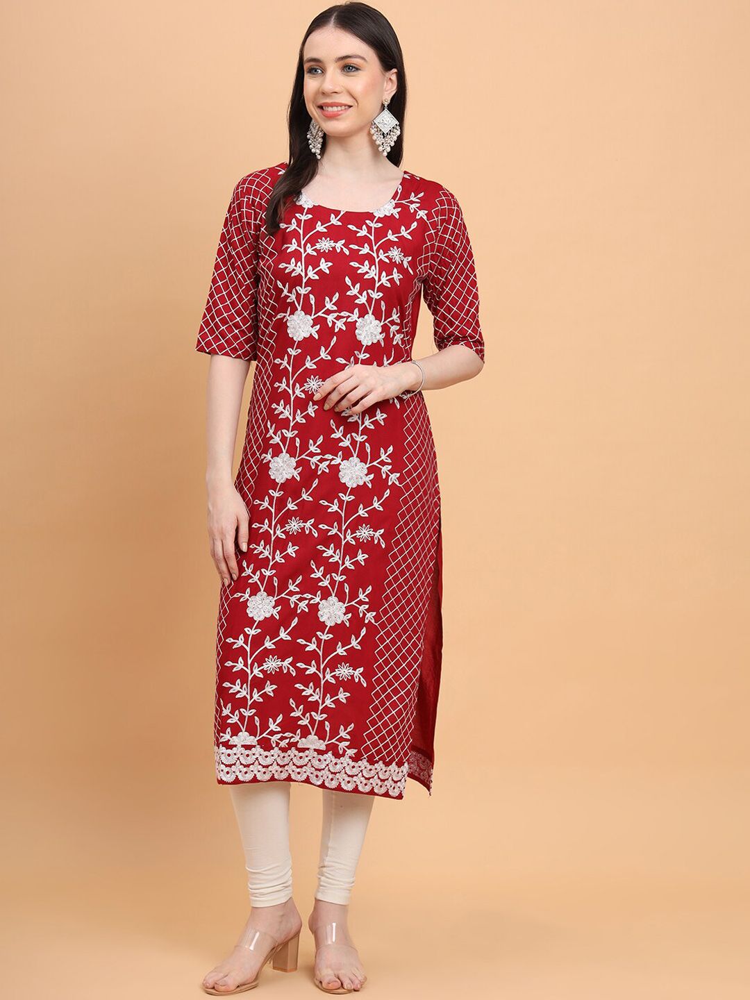 VAIRAGEE Women Red Geometric Printed Gotta Patti Kurta-picture-57