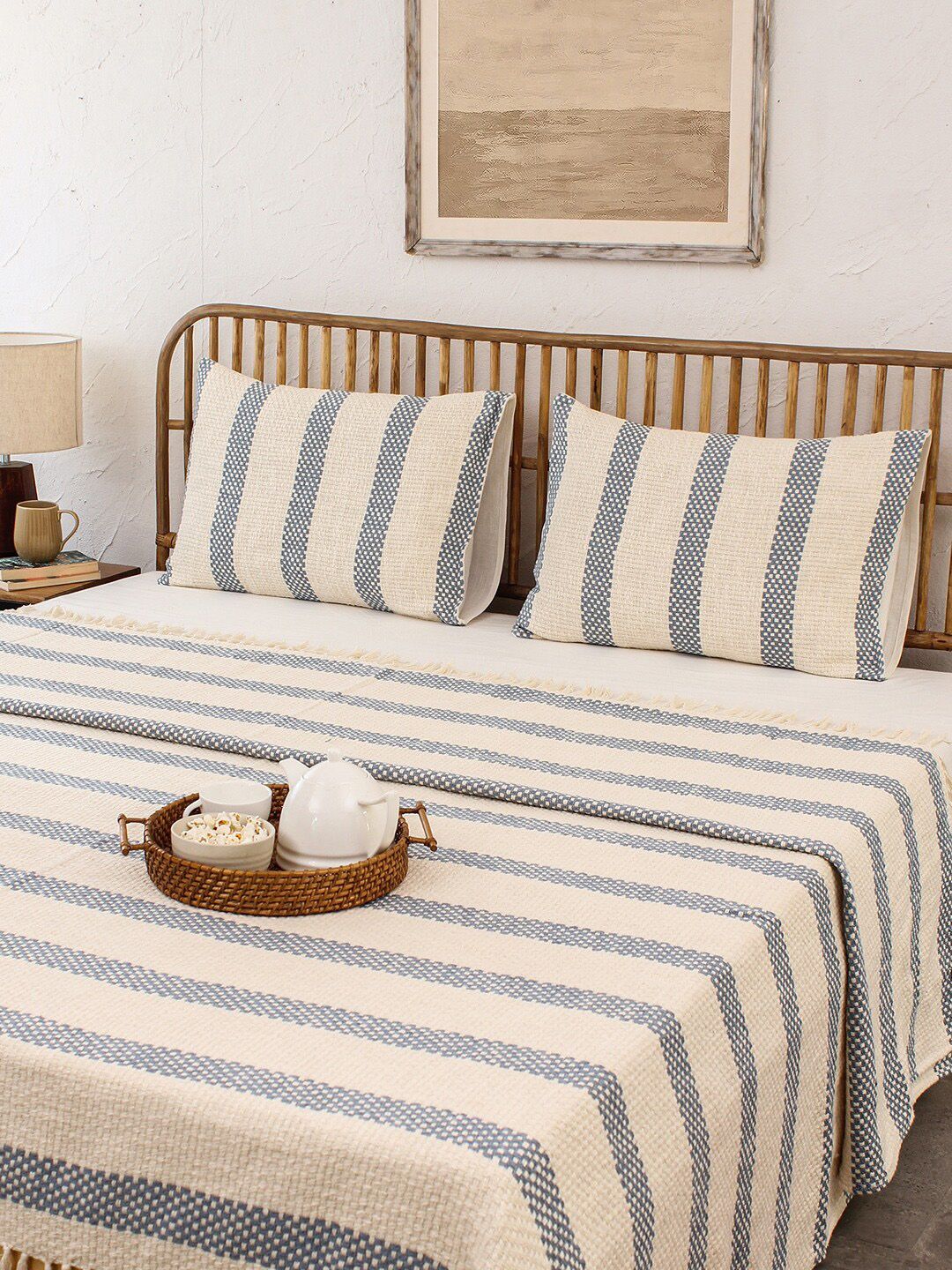 House This Navy Blue & Cream 120 TC Double Bed Cover