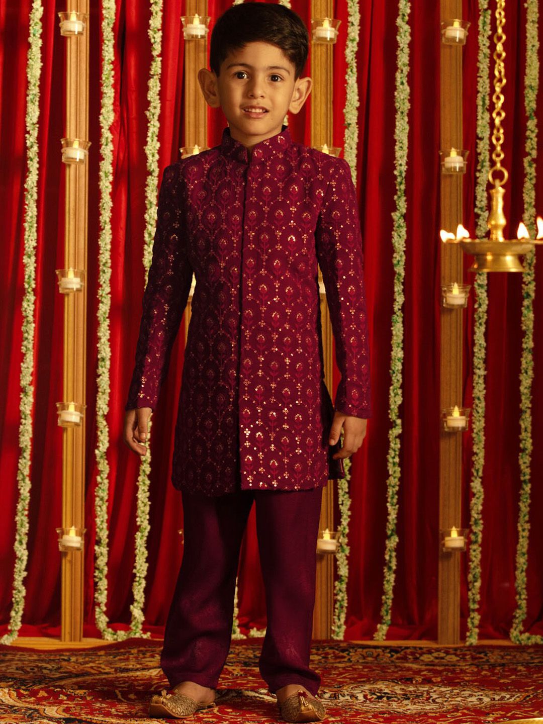 VASTRAMAY Boys Embellished Sherwani Set-image-18