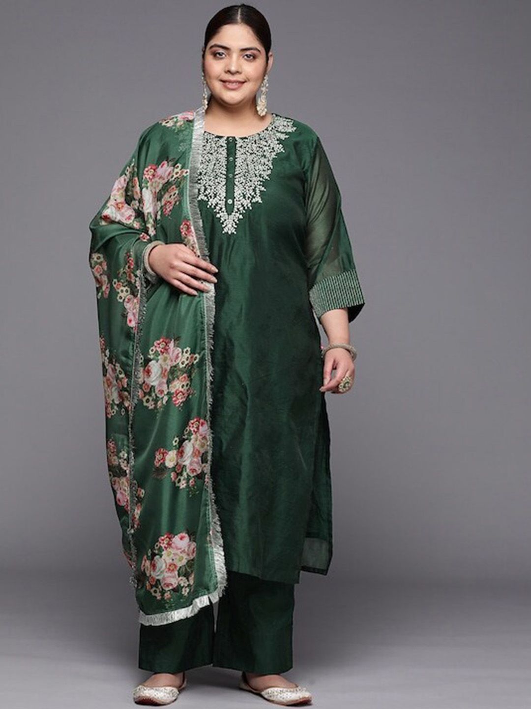 Sztori Plus Size Ethnic Yoke Design Regular Chanderi Silk Kurta & Trousers With Dupatta-picture-31