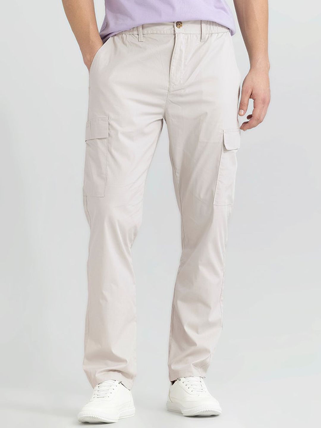 Snitch Men Cream-Coloured Smart Straight Fit Cotton Cargos Trousers