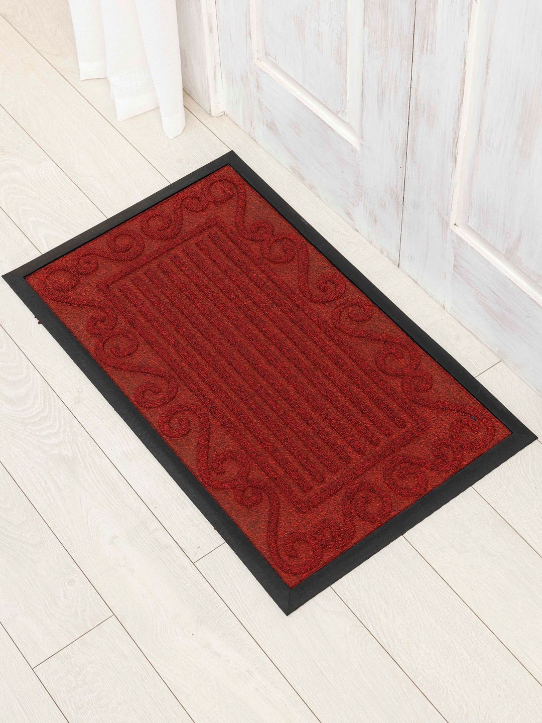 Ariana Red & Black Textured Anti-Skid Polypropylene Rectangular Doormat-image-47