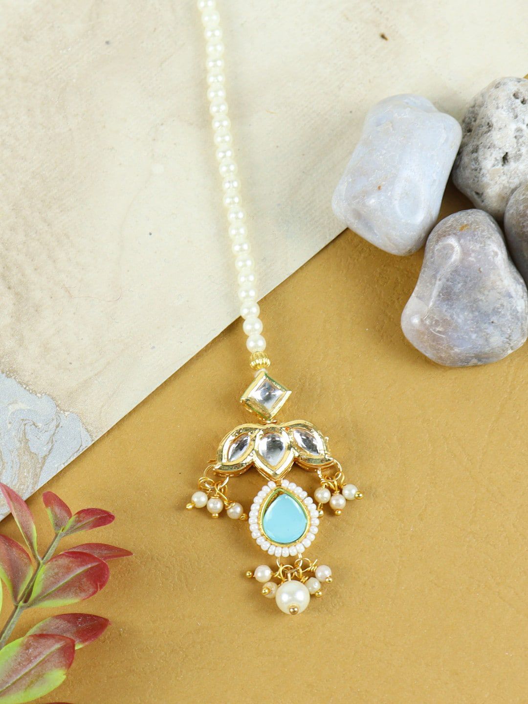 Asthetika Kids Gold-Plated Kundan & Stone-Studded Maangtikka-image-11