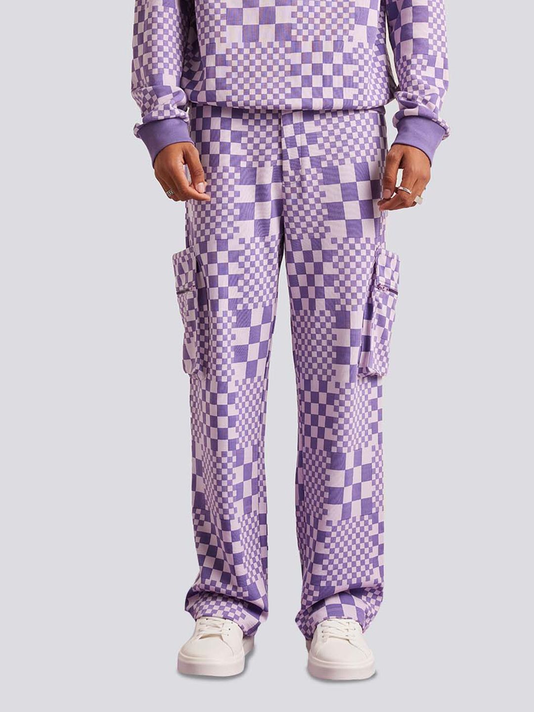 Muvazo Men Mid-Rise Geometric Printed Straight Fit Cotton Cargos-picture-16